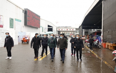 市發(fā)改委、經(jīng)開區(qū)管委會(huì)等上級(jí)有關(guān)部門領(lǐng)導(dǎo)帶隊(duì)檢查市場(chǎng)保供工作